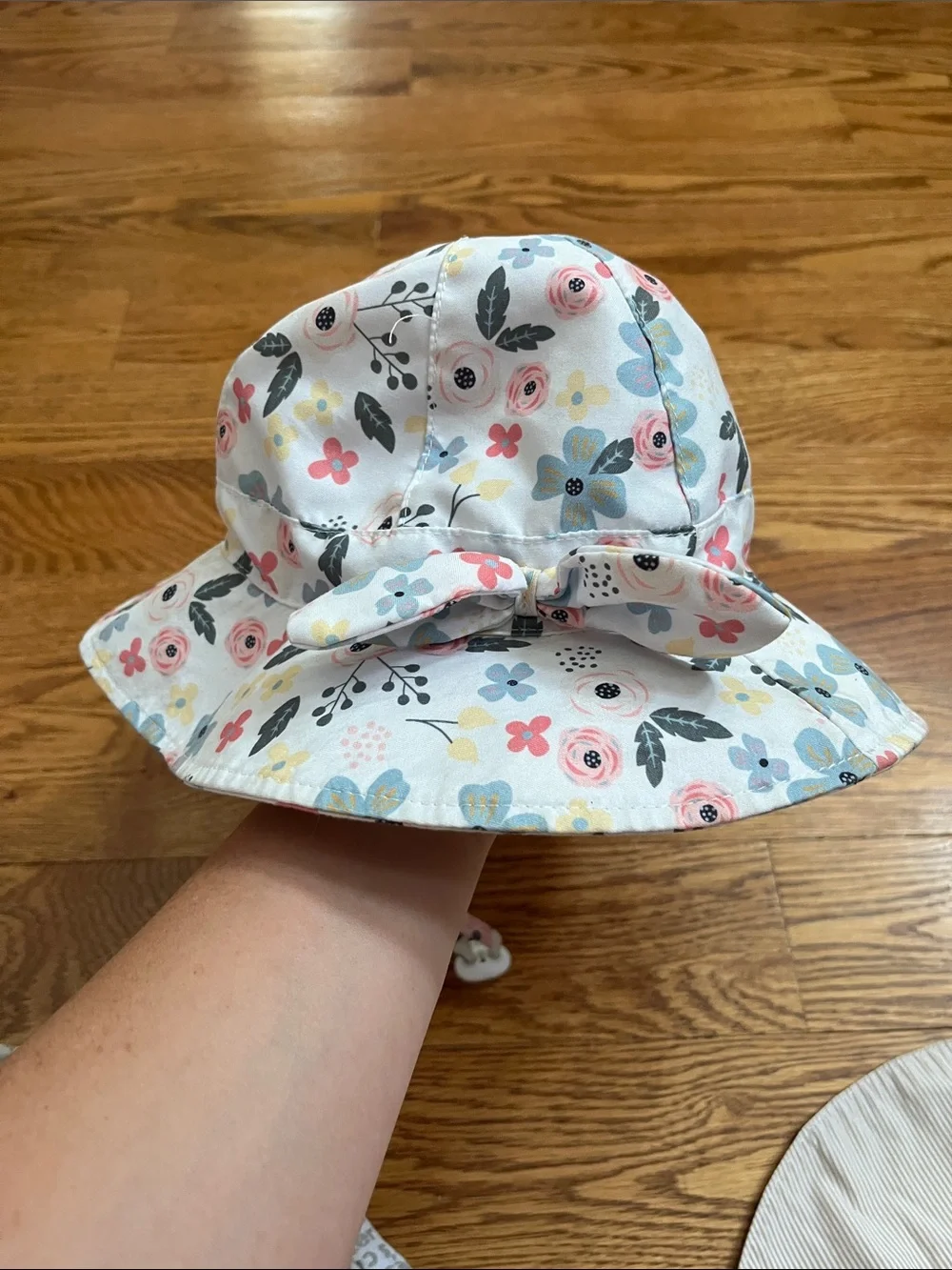 Baby girl Floral Sun Hat - Pink & White flowers and Striped Options
